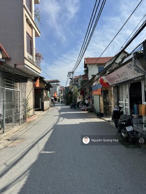 bán lô đất 83,7m2 tại tdp kiên thành, ngõ xe morning vào, cách 10m ra đường ô tô tránh.
