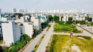 chính chủ cần bán nhà c4 dịch vụ khu a yên nghĩa, vỉa hè phân lô ô tô tránh nhau giá đầu tư rẻ nhất