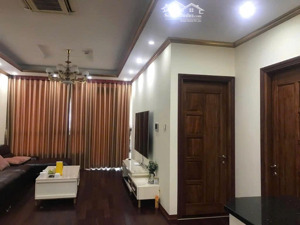 chính chủ cần cho thuê căn hộ chung cư thăng long no 2 ngủ full nhà đẹp, giá chỉ 17 triệu/tháng