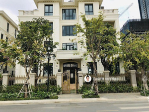bán biệt thự vinhome ba son đẳng cấp ngay khu trung tâm quận 1 - xem nhà 0938228655