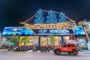 chính chủ kẹt tiền bán nhanh lô đất xây tòa nhà đã có gpxd: hầm 8 tầng 12x22m giá: 45 tỷ