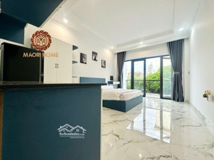 cho thuê căn hộ mới - có ban công - rộng 30m2 - đường trần hưng đạo q5