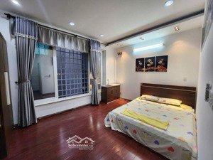 có phí cho môi giới nhờ ace chạy phụ ạ vị trí đường d4 khu dân cư him lam,p tân hưng q7