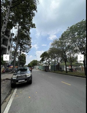 bán đất 2mt nguyễn văn kỉnh, p. tml, tp. thủ đức. s=200m2(10x20m), ctxd 7 tầng. giá 34.9 tỷ