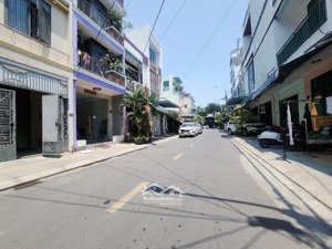 bán nhà cạnh trần văn dư, sát biển mỹ khê - phân lô vuông đẹp - kd dịch vụ khai thác dòng tiền