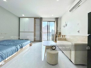 khai trương siêu phẩm phòng ban công đầy đủ nội thất hiện đại vĩnh hội quận 4 gần cầu kênh tẻ