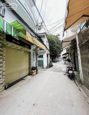 Nhà 4 tầng HXH NI SƯ HUỲNH LIÊN, hẻm thông tứ phía, hơn 3 tỷ