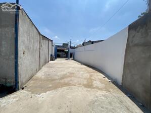*Cho thuê đất*400m2 gần đường Nguyễn Xiển, phường Long Bình, Quận 9