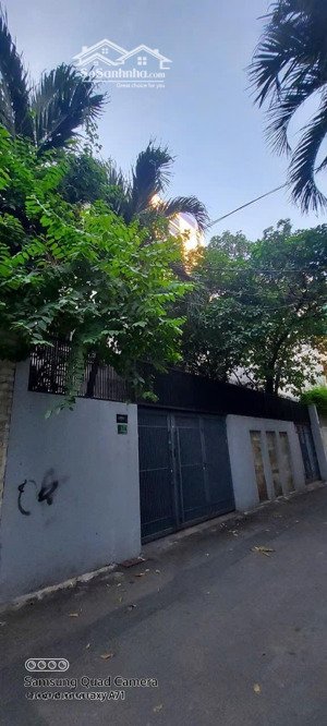 biệt thự khu cán bộ đường cao thắng, quận 3. dt 13x18m, 236m2. 3 tầng, 5pn. gái chỉ 100 tỷ tl