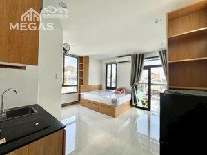 toà nhà chdv mt phạm văn đồng. p1. gò vấp 25.9 tỷ ngang khủng 9m mới 100%, 9x10m, hđt 121tr/tháng