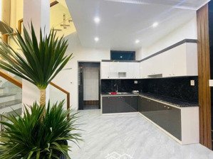 nhà mới , ngõ thông giá mềm bất ngờ tại an đà