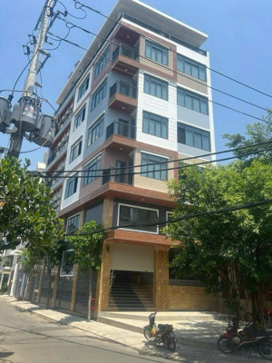 ngộp bank! bán gấp nhà góc 2mt cửu long - q10 - dt: 6,5x26m hầm 9 tầng - giá bán 37tỷ tl - tin thật