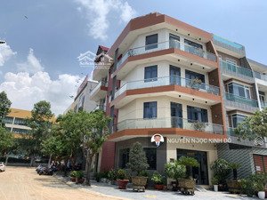 bán gấp nhà phố the seasons ngay lotte lái thiêu. giá 10.7 tỷ. dt 7x20 1t 3l st