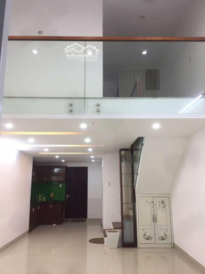 gấp bán nhà mê lửng kiệt ô tô nguyễn công trứ cách đường 50m giá chỉ 3 tỷ 7
