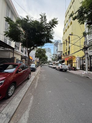bán nhà mặt phố đống đa, 51,2 tỷ, 256m2, chính chủ hàng hiếm tại nha trang