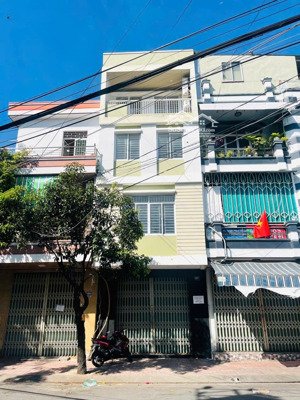 bán nhà 4 tầng, mặt tiền đường lạc long quân , nha trang giá 6 tỷ 350 triệu