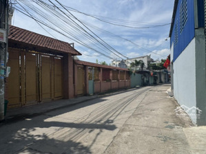bán lô biệt thự 10x30 ngay chợ trảng dài. chỉ 5,4 tỷ