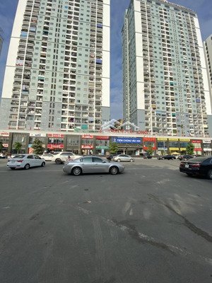 bán 1200m2 sàn tầng 3 tòa nhà chung cư lideco hạ long