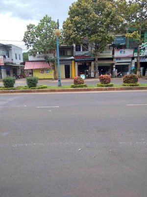 chính chủ cần bán nhà đất hai mặt tiền tại số 79 nguyễn thái bình, tp. buôn ma thuột