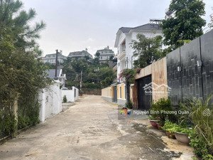 hạ còn 13ty5 cho 328m2 đất khu biệt thự cao cấp đà lạt
