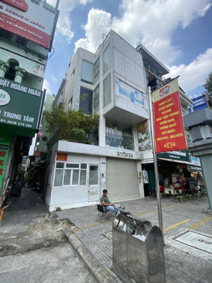 siêu phẩm: căn góc 2 mặt tiền đường 3 tháng 2 . đối diện nhà hát hoà bình q.10 chỉ dưới 16 tỷ
