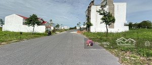 hạ giá bán gấp mtđ. trần hoàng na gần cao đẳng cần thơ , 120m2 , 2 tỷ , shr, sang tên trong ngày