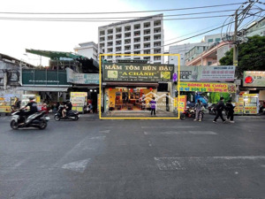 bán nhà 24 lê lợi - p1 - gò vấp. liên hệ 0903070684
