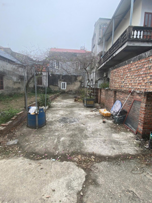 cần chuyển nhượng lô đất đẹp tại đông bình, thị trấn gia bình, bắc ninh 0986287189