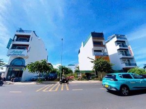 cắt lỗ sâu lô đất 230m2 mặt tiền lê duẩn, ngay vincom long thành cách sb 5km giá 775 triệu