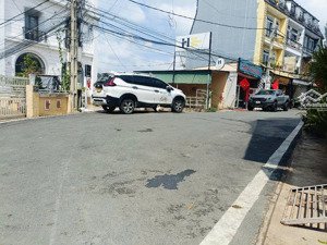 đất xây khách sạn 2 mặt tiền hẻm nhựa ô tô đ. trần phú, p. 3, ngay tt đà lạt, dt: 74m2, giá 8 tỷ