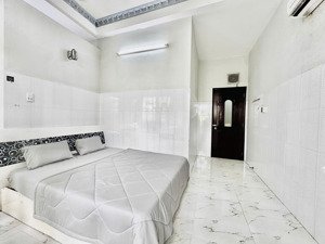studio ban công full nội thất gần đh văn hiến, đại học kinh tế. giá chỉ 3,5 triệu có ban công