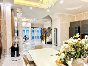 bán biệt thự khu compound himlam đường phổ quang, tân bình. 8mx20m. 5 tầng. hđt 180triệu. giá 45 tỷ