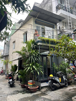 bán nhà 1/25 đ. tân thành, quận tân phú. ngay luỹ bán bích - giáp tân bình. trệt lầu, dt nở hậu