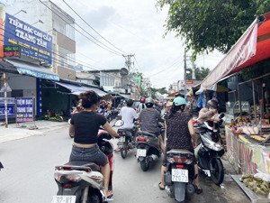 giá tốt--nhà chính chủ-- mặt tiền chợ-- ngang 5m hàng hiếm- 100m2-- q12- tp hcm