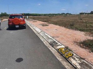 gấp gấp!! hàng mới ngay mt đt769, lông tân, nhơn trạch. shr. 120m2 full tc xây tự do. giá 2 tỷ