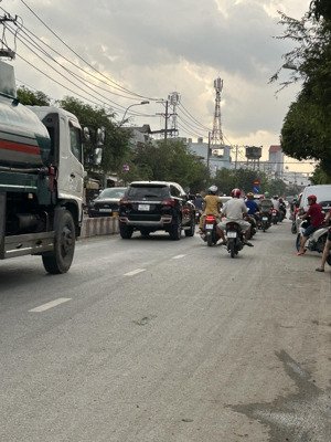 bán nhà mặt tiền huỳnh tấn phát kinh doanh đa nghành nghề