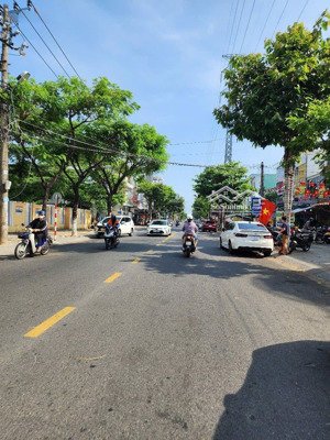 lô đất xây căn hộ 220m ngang 7m 1 mặt tiền và kiệt sau 5m