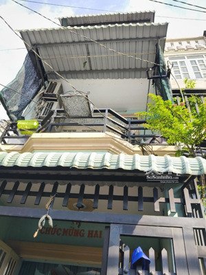 hơn 2 tỷ có nhà 3 tầng 6pn hẻm 3 gác thông - cvpm quang trung- tân chánh hiệp- quận 12