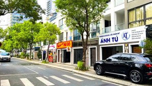cho thuê nguyên căn nằm ở khu cao cấp sang chảnh hà đô centrosa