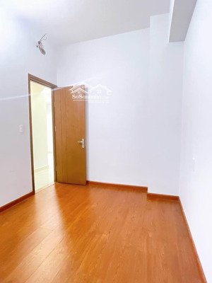 cần bán nhanh căn 62m 2pn 2wc 2 tỷ 730 lh: 0379314206