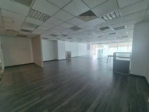cho thuê văn phòng đường trần quang khải ,phường tân định , quận 1 dt 1402 giá 45 triệu /tháng