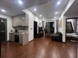 còn duy nhất một căn m1.xx12 2pn+ 63.23m full nội thất bc tb giá thuê 11 triệu/tháng bao phí