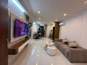 cho thuê căn hộ evergreen tràng duệ 2pn full nội thất. hướng mặt đại lộ .