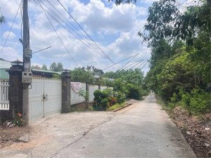 lô góc ấp 4 xã tân hiệp - long thành diện tích 6,4x21m2 sổ thổ cư 80m2. giá bán 1tỷ400 triệu đồng