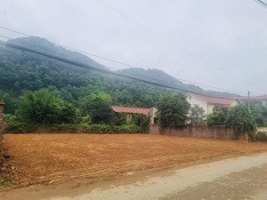 bán lô 400m tại mặt đường trục chính bãi dài tiến xuân thạch thất hn