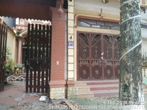 bán nhà mặt phố 4,8 tỷ, 185m2 cách mạng tháng tám, cam giá, thái nguyên giá cực chất