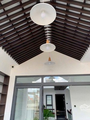 bán căn nhà phố kdc him lam quận 7 gần công vien ... - dt: 5x20m.