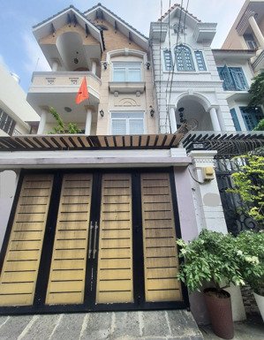 khu vip, 1 đời chủ, 4.6x21m, 4l, nhà mặt tiền 12m lam sơn, gần công viên phú nhuận, giá 28.5 tỷ