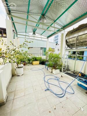 Phú Nhuận, vài bước ra mặt tiền Huỳnh Văn Bánh, 4 Tầng,4Pn, 79m2, mới ở ngay, 11.75 Tỷ