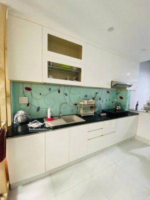 cho thuê nhà phố mặt tiền đường nguyễn đình chính, q. phú nhuận